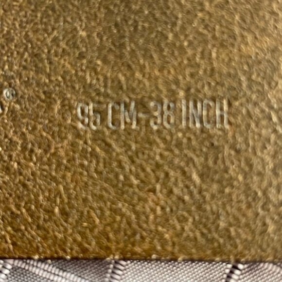 Dolce & Gabbana brown belt 38 inches long - Picture 4 of 6